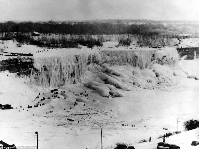 NIagara Falls Frozen 3-1936