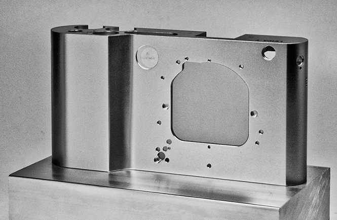 Leica-T-type-701-3
