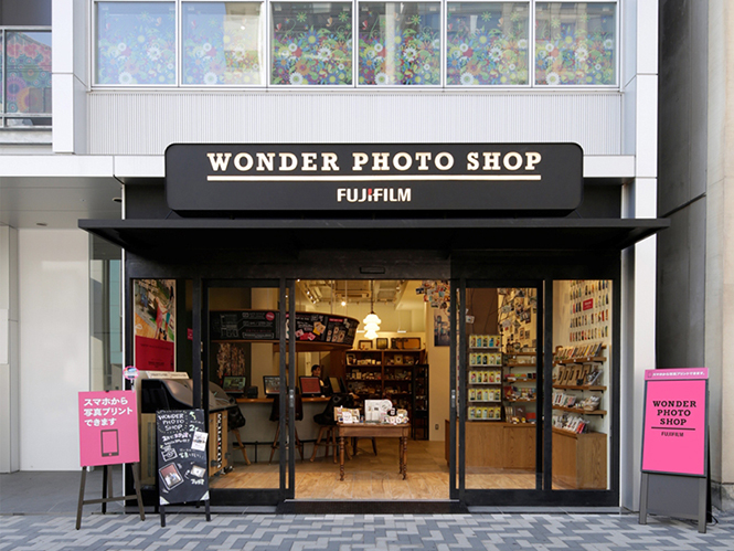 WONDER PHOTO SHOP, άνοιξε το νέο φωτογραφικό κατάστημα της Fujifilm στο Τόκιο