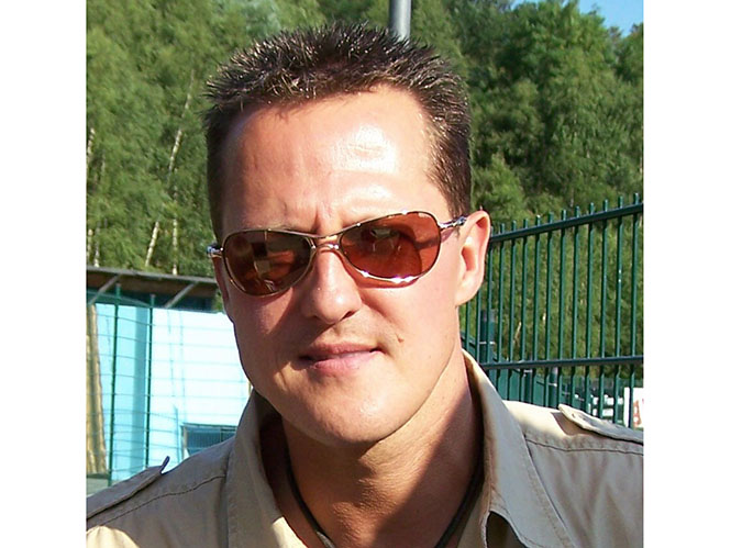 Ερευνάται το ενδεχόμενο ο τραυματισμός του Michael Schumacher να οφείλεται στην action camera που είχε στο κράνος