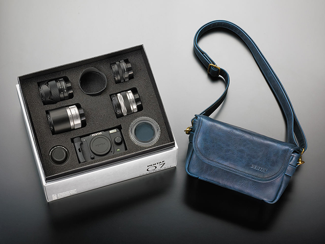 Η Ricoh παρουσιάζει limited edition Premium Kit της Pentax Q7