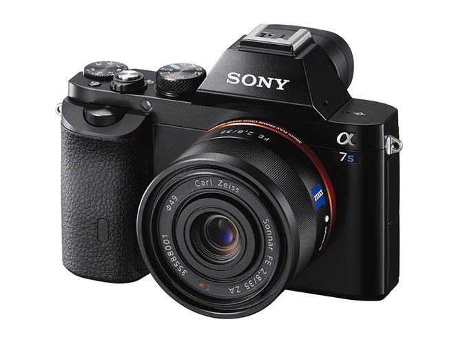 Η Sony A7S τα βάζει με την Canon EOS 5D III σε ένα συγκριτικό υψηλών ISO
