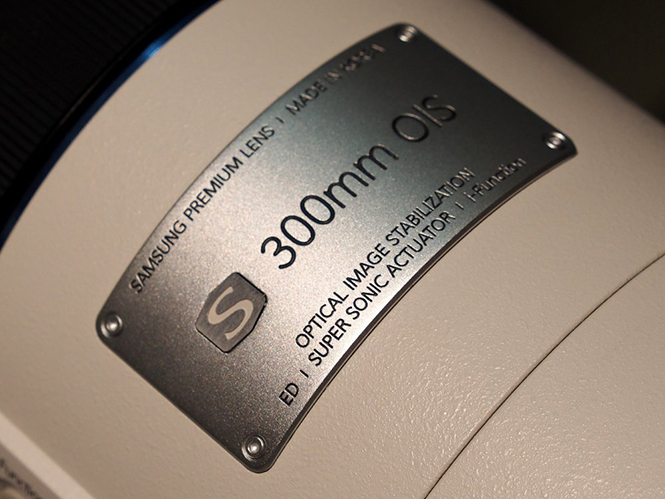Samsung S 300mm f/2.8 ED OIS, παρουσιάστηκε πρωτότυπο του στην Photokina