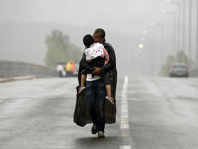 Ο Guardian επέλεξε ως Photographer of the year 2015 τον Γιάννη Μπεχράκη