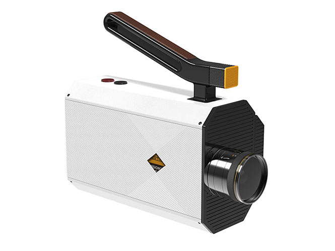 H Kodak ανακοίνωσε νέα Super 8 κάμερα που γράφει σε film