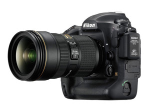 Nikon D5: γιατί η NASA πήρε μαζί της μία  “αρχαία” ναυαρχίδα;