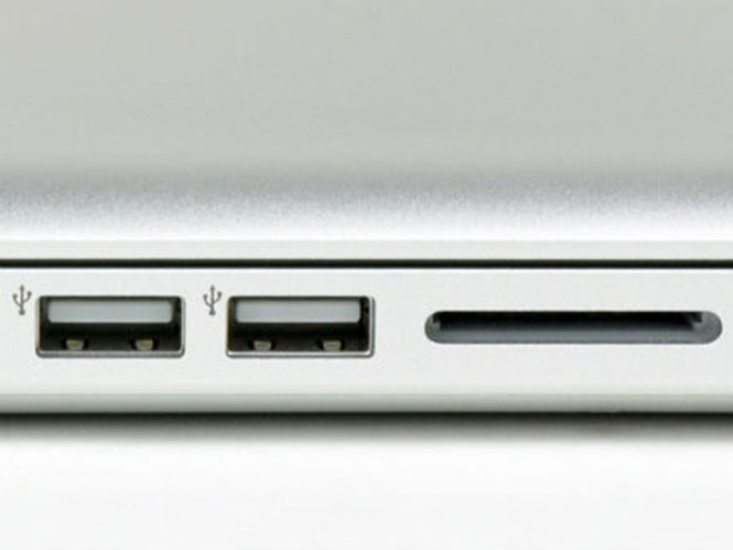 Apple MacBook Pro: Χωρίς οθόνη αφής, αναγνώστη για SD και USB 3.0 θύρες