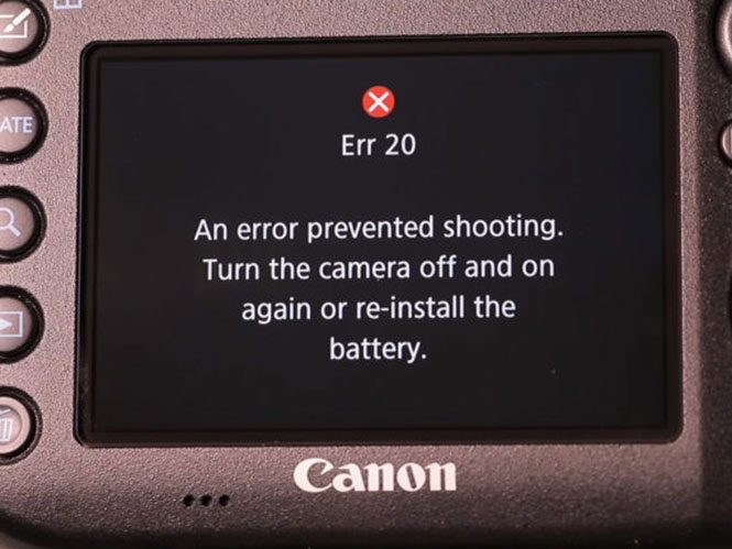 Δείτε σε video τη στιγμή που το κλείστρο μίας Canon EOS 7D II “χαλάει”