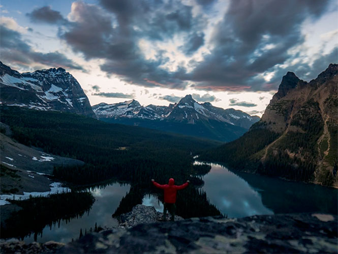 ALIVE: Timelapse από τον Καναδά που αποκαλύπτει την απίστευτη ομορφιά της φύσης
