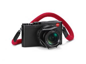 Leica D-Lux Explorer Kit