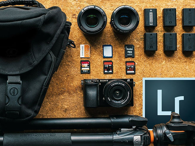 Ο βασικός εξοπλισμός που χρειάζεστε για να ξεκινήσετε την καριέρα σας ως φωτογράφος