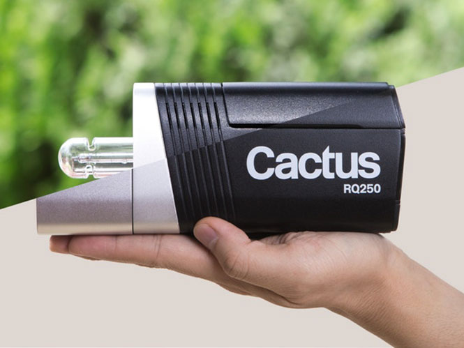 Η Cactus φέρνει μέσω KickStarter το νέο της φορητό flash, Cactus RQ250