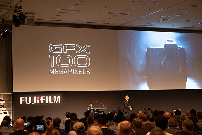 Στις 23 Μαΐου παρουσίαζεται η Fujifilm GFX 100;