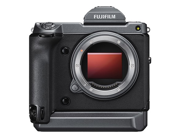 Fujifilm GFX 100: 102 megapixels, 4K video, σταθεροποιητή στο σώμα, στα 10.000 δολάρια