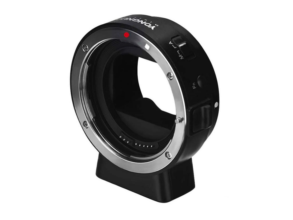 Η Yongnuo ανακοίνωσε νέο οικονομικό AF adapter για προσαρμογή Canon EF φακών σε Sony E-mount μηχανές