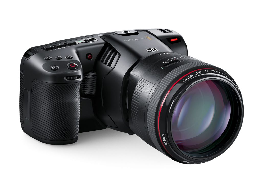 Νέα Blackmagic Pocket Cinema Camera 6Κ με mount για Canon EF φακούς