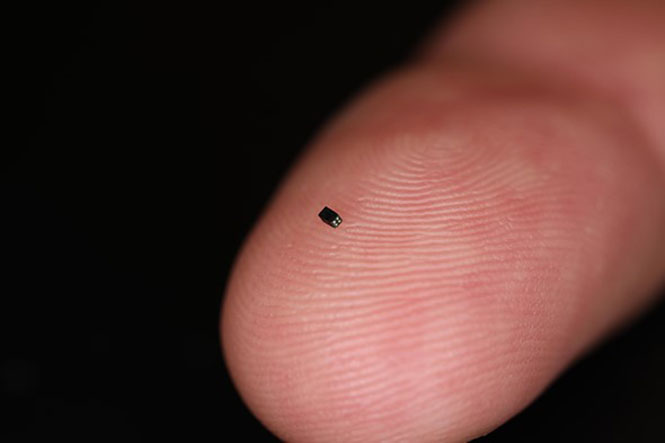 Αυτός είναι ο πιο μικρός αισθητήρας εικόνας στον κόσμο!