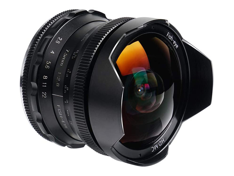 Pergear 7.5mm f/2.8 fisheye: Νέος φακός για mirrorless APS-C κάερες των Canon, Fujifilm, Nikon, MFT και Sony, στα 129 δολάρια