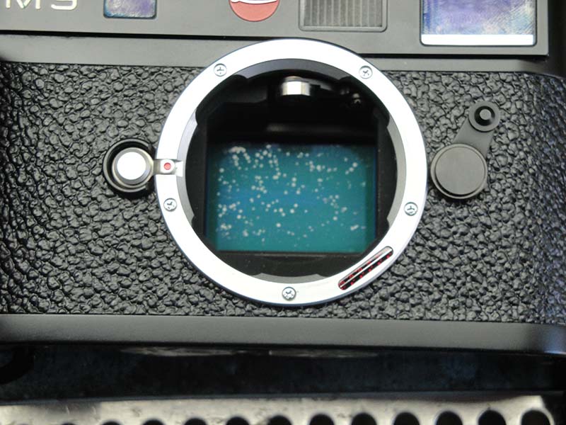 Leica M9: Οι ελαττωματικοί αισθητήρες της οφείλονται σε τεράστιο λάθος στην παραγωγή;