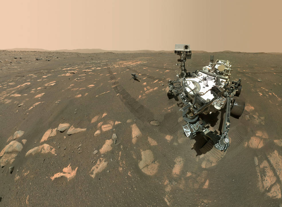 Perseverance: H πρώτη selfie από τον Άρη παρέα με το Ingenuity και η πρώτη κοντινή εικόνα του ελικοπτέρου!