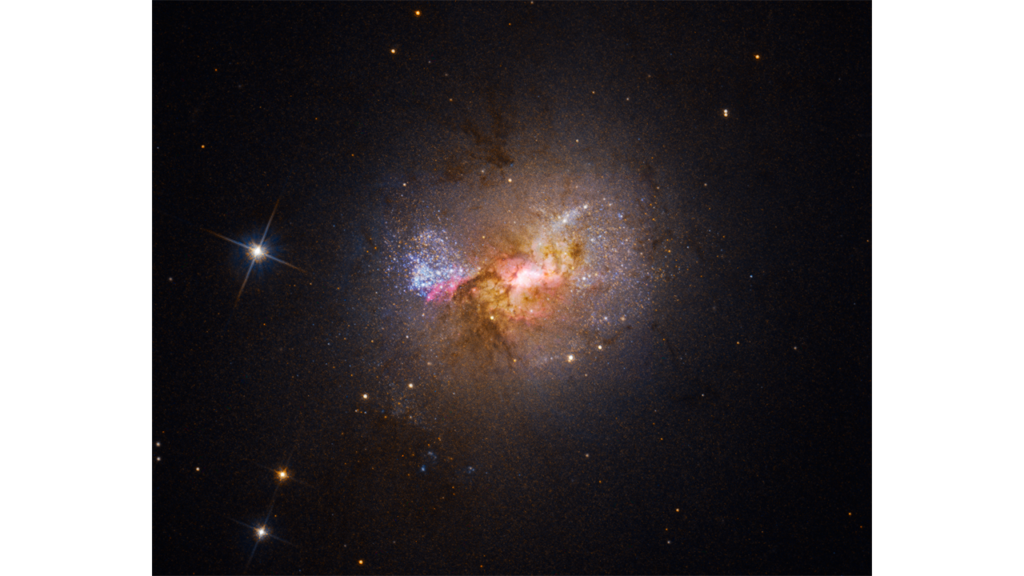 Το Hubble καταγράφει μια μαύρη τρύπα που σχηματίζει αστέρια!