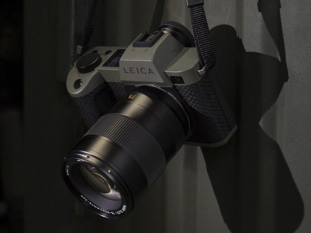 Leica SL2-S Reporter: Νέα ειδική μεταλλική έκδοση για φωτορεπόρτερ με επίστρωση kevlar