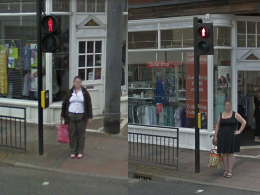 Ποιες οι πιθανότητες το Google Street View να απαθανατίσει την ίδια γυναίκα στο ίδιο ακριβώς σημείο ύστερα από εννιά χρόνια;