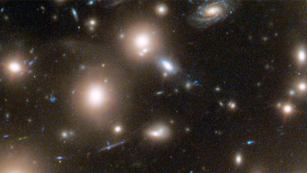 Hubble: Κατέγραψε σπάνια εικόνα εξελισσόμενου σουπερνόβα στο πρώιμο σύμπαν