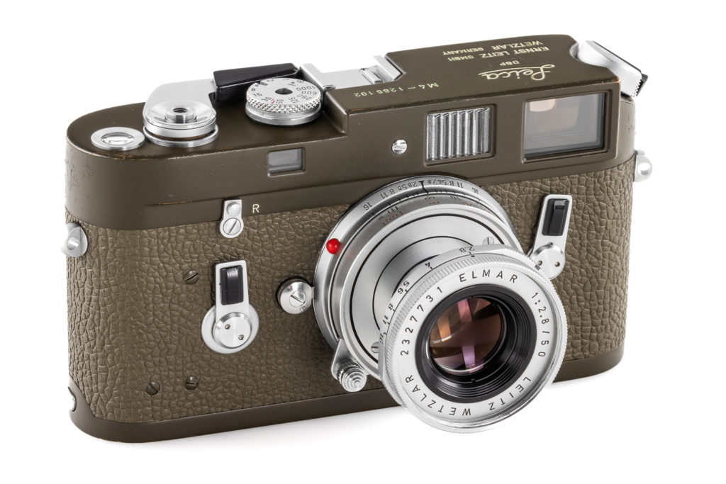 H Leica που βλέπεις πωλήθηκε σε δημοπρασία προς 540.000 ευρώ, σπάζοντας το ρεκόρ της πιο ακριβής στρατιωτικής κάμερας!