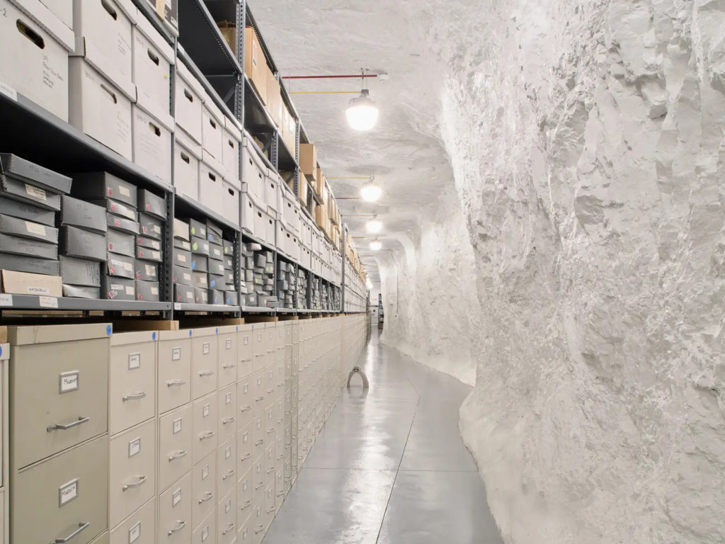 Αρχείο Bettmann: Εξερευνήστε το υπόγειο των 11 εκατομμυρίων ανεκτίμητων φωτογραφικών αρχείων!