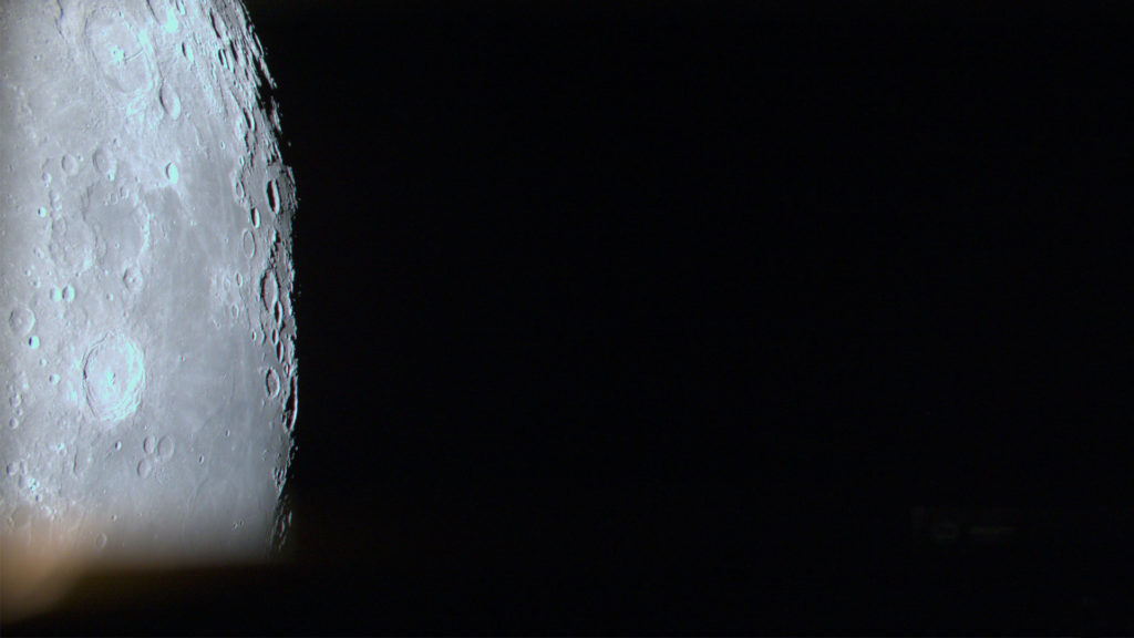 Ιαπωνικό σκάφος σε τροχιά γύρω από τη Σελήνη στέλνει την πρώτη εικόνα στη Γη!