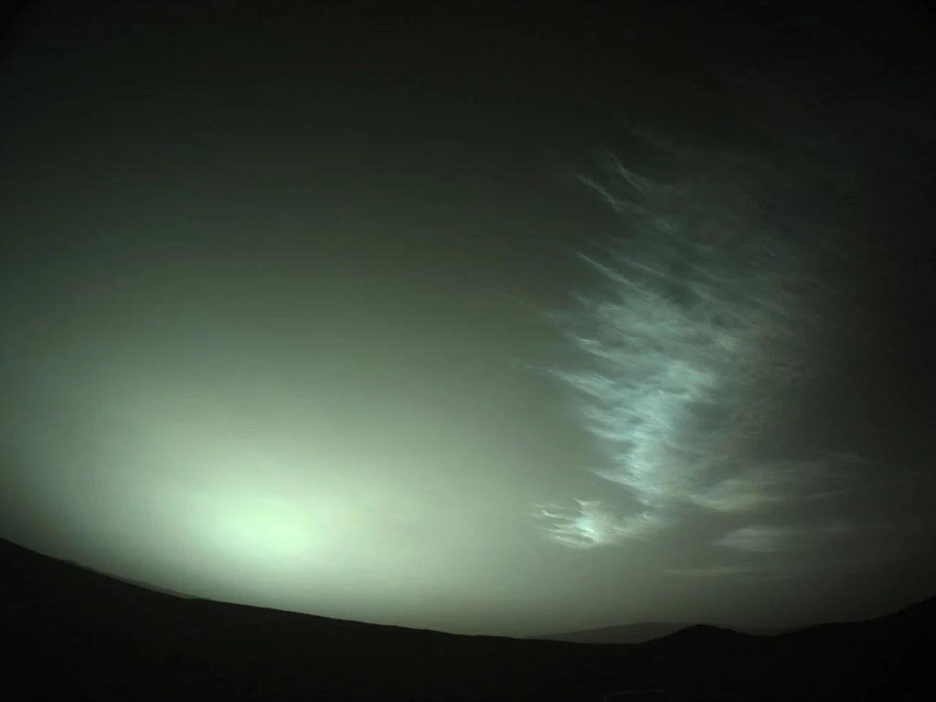 Σπάνια σύννεφα μεγάλου υψομέτρου καταγράφηκαν πάνω από τον Άρη
