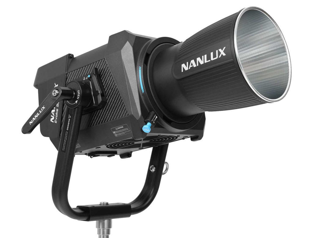 Nanlux: Ανακοίνωσε το νέο ισχυρό RGB LED Evoke 900C!