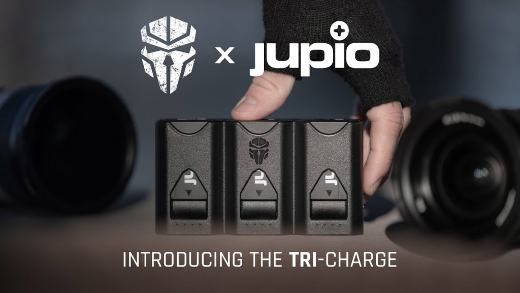 Jupio Tri-Charge: Φορτιστής 3 μπαταριών Nikon Canon ή Sony που λειτουργεί και ως power bank!