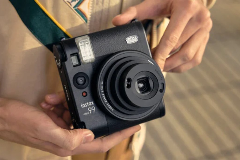 Η Fujifilm παρουσιάζει τη Fujifilm Mini 99: Συνδυασμός κλασικού σχεδιασμού και προηγμένων χαρακτηριστικών
