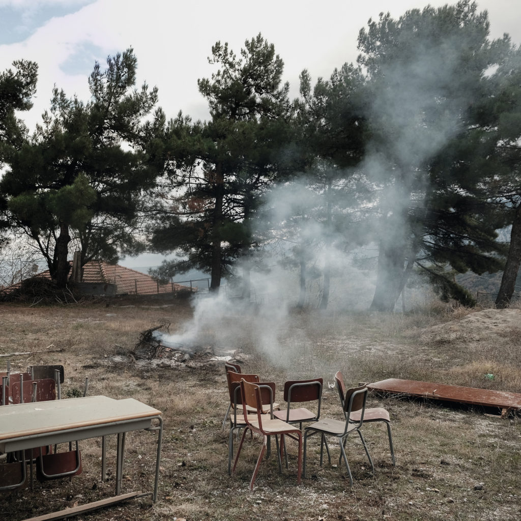 Around the Line: Έκθεση φωτογραφίας του Λευτέρη Παρασκευαΐδη στην Αθήνα