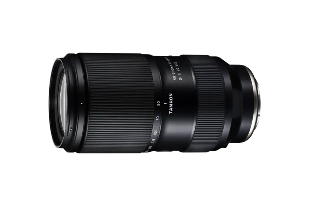 Αυτός Είναι ο Νέος Φακός Tamron 50-300mm f/4.5-6.3: Ευελιξία για Κάθε Φωτογράφο