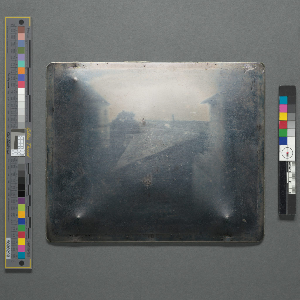 Η Φωτογραφία Γιορτάζει τα 200 Χρόνια της!