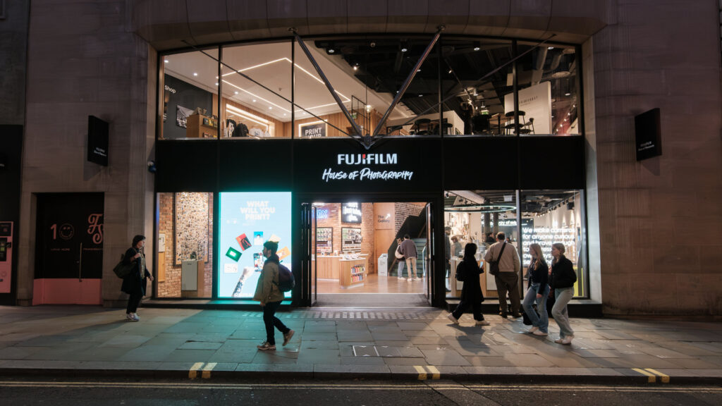 Fujifilm House of Photography: Επίσκεψη στον Ναό της Fujifilm στο Λονδίνο
