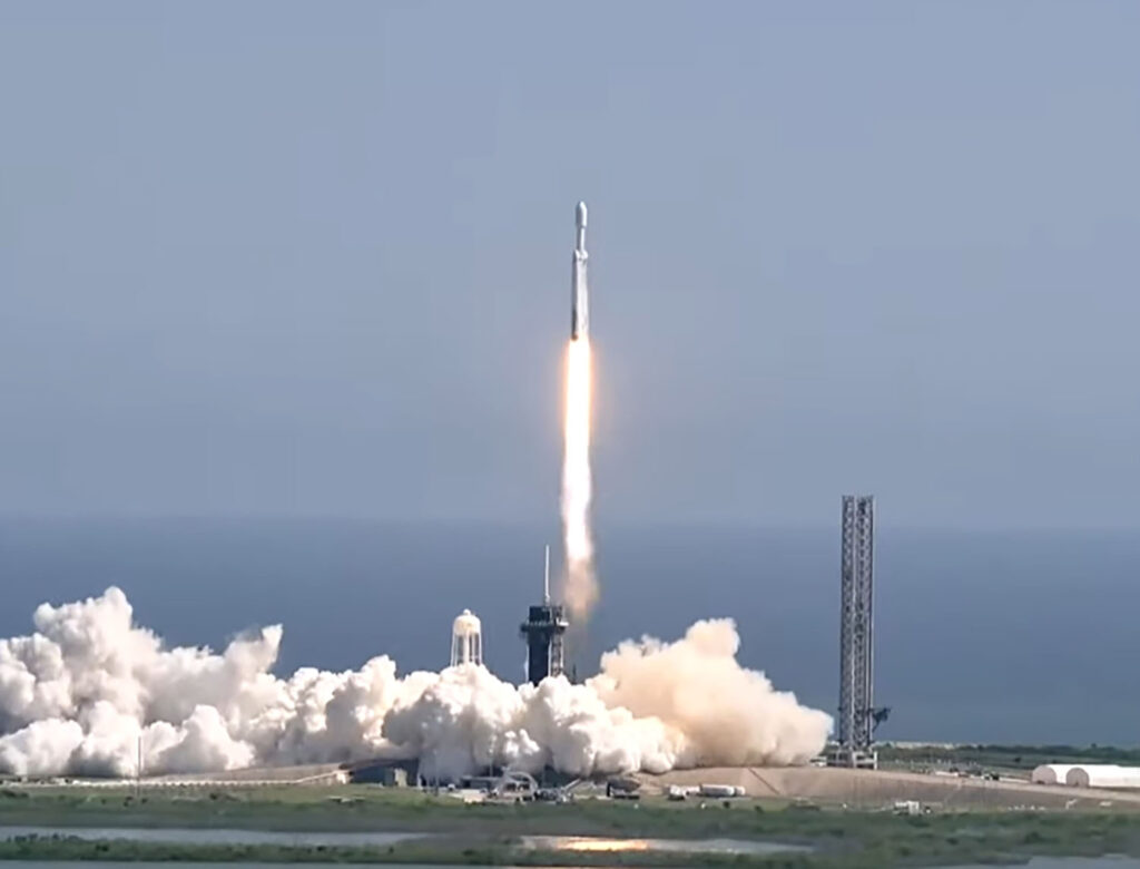 Εκτοξεύθηκε το Europa Clipper για αναζήτηση ζωής στην Ευρώπη του Δία!