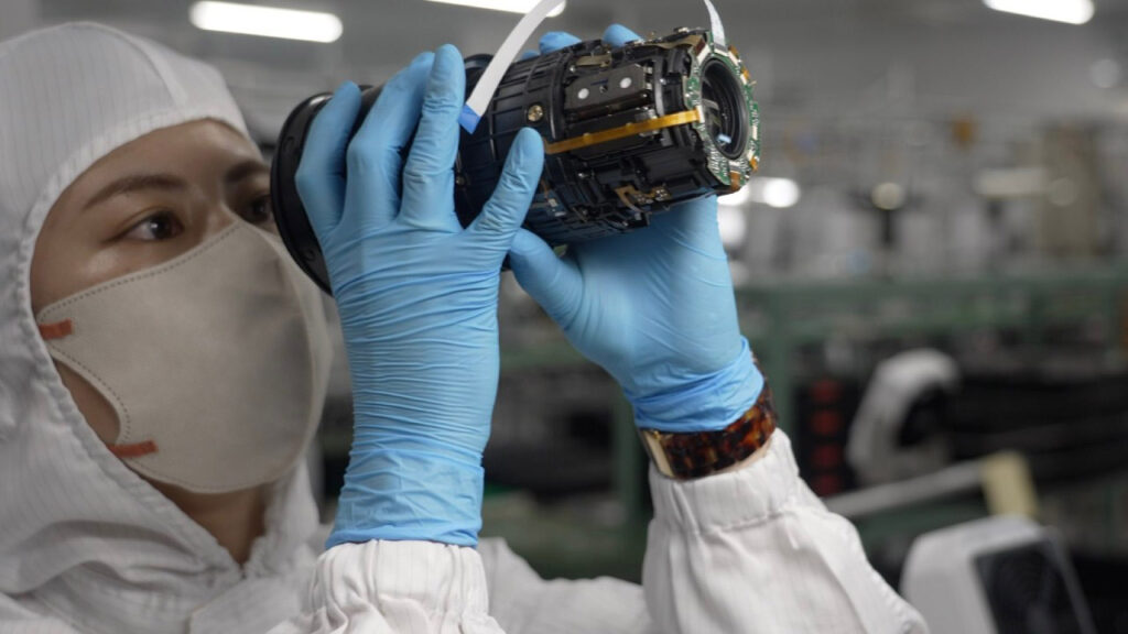 Sigma: Δείτε πως κατασκευάζεται ο επαγγελματικός φακός 70-200mm f/2.8!