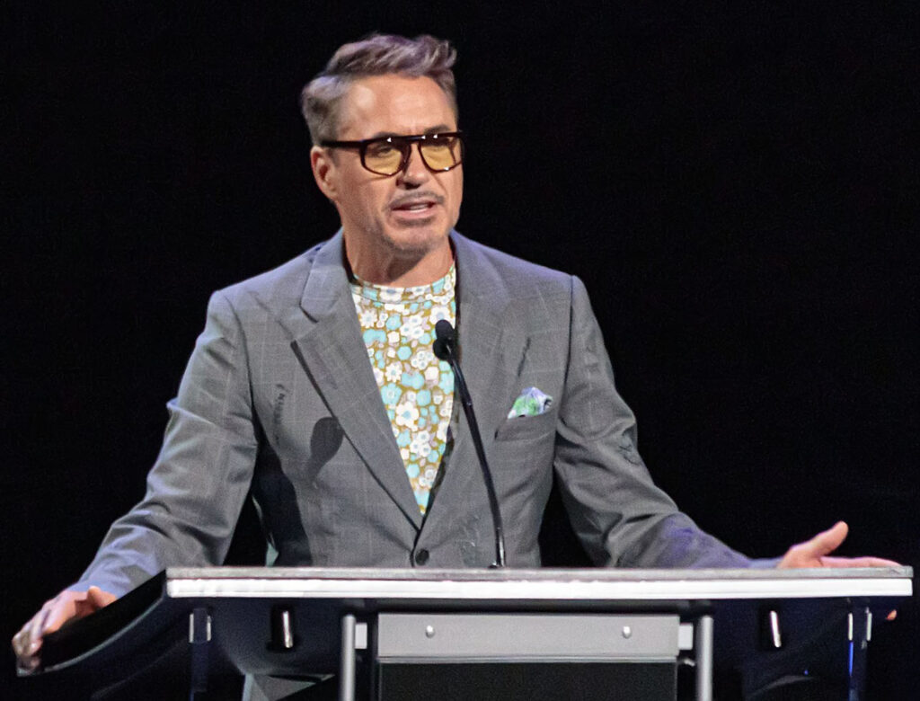 Robert Downey Jr: Θα μηνύσει όσους δημιουργήσουν AI αντίγραφά του!