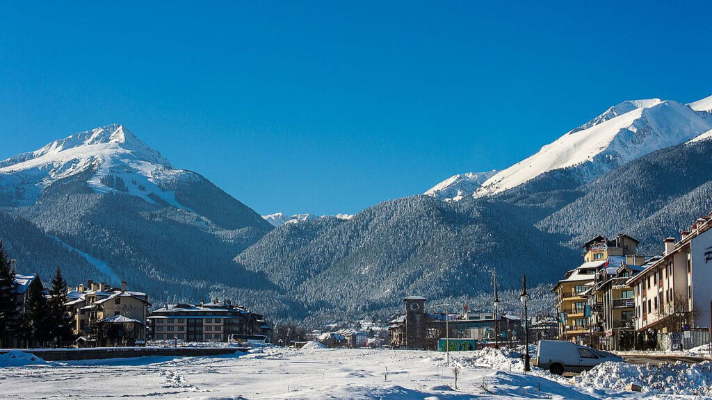 Τουρίστας στη Βουλγαρία έπεσε από βουνό την ώρα που έβγαζε φωτογραφίες!