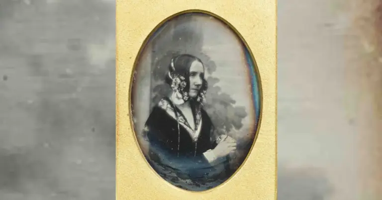 Νταγκεροτυπία της Ada Lovelace από τον Antoine Claudet, μοναδικό φωτογραφικό πορτρέτο της πρωτοπόρου του προγραμματισμού.