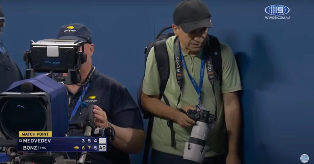 US Open: Ο φωτογράφος που μπήκε στο κορτ δηλώνει «θύμα και αθώος», η USTA απαντά με αφαίρεση διαπίστευσης