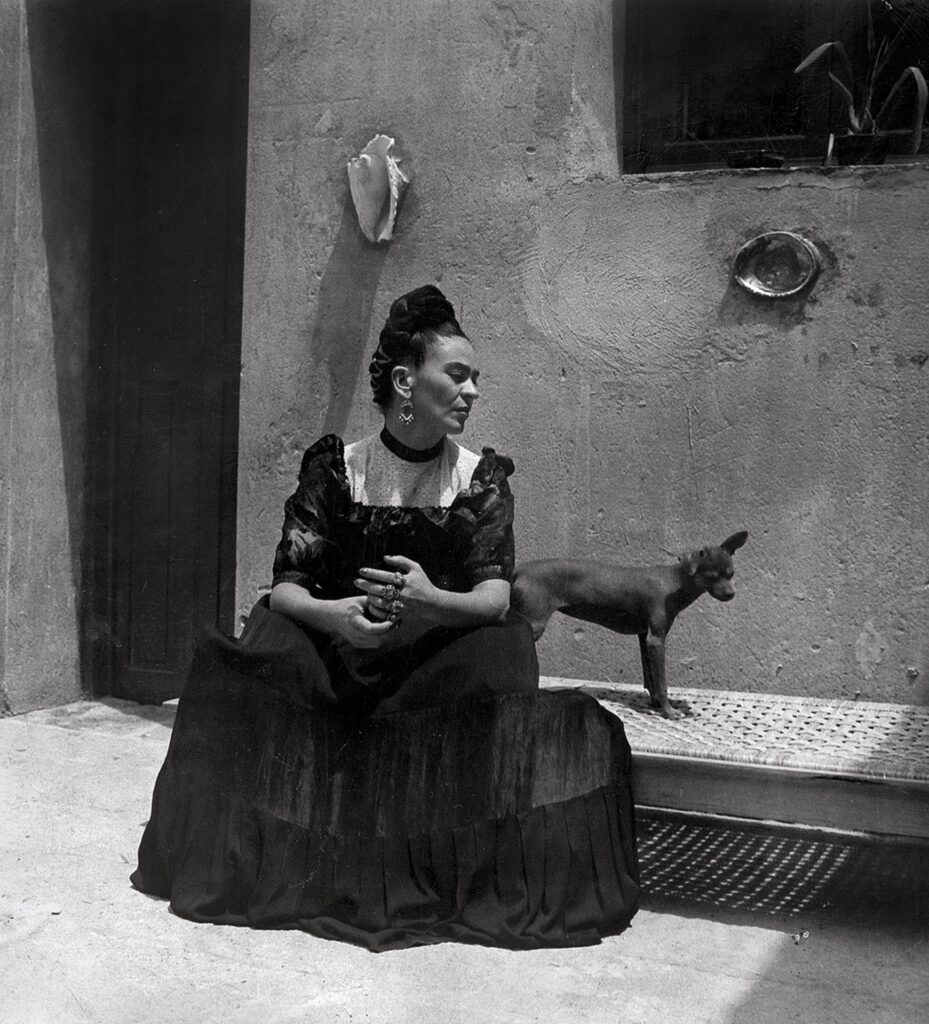 Η έκθεση «Frida Kahlo – Her Photos» έρχεται για πρώτη φορά στην Ελλάδα