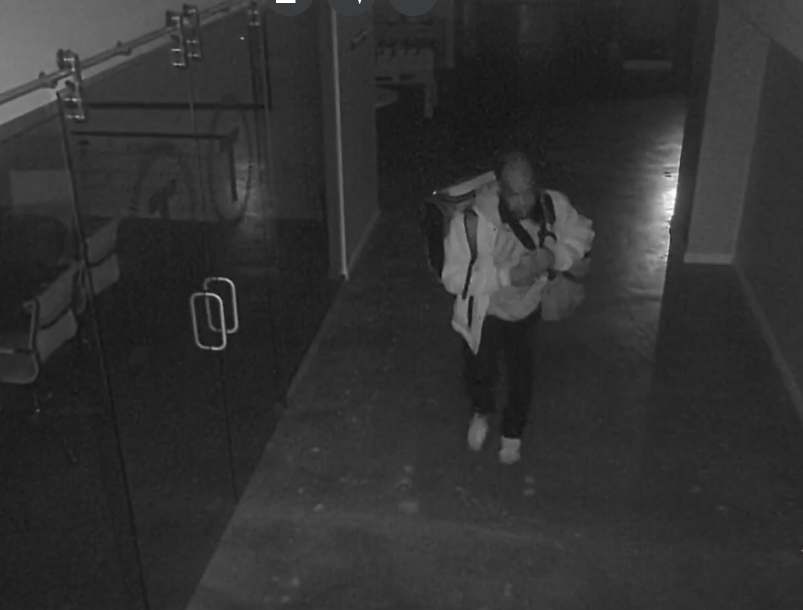 Η διάρρηξη σε εταιρεία παραγωγής βίντεο στο Τέξας και η κλοπή εξοπλισμού $20.000