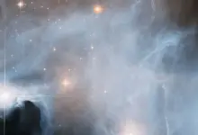 Νέφος αερίου και σκόνης Lupus 3 με νεαρά άστρα T Tauri σε φάση σχηματισμού