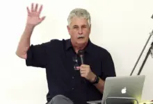 Ο Peter Read Miller