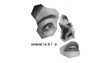 Ασπρόμαυρη κινηματογραφική διαφήμιση της Squarespace σε σκηνοθεσία Γιώργου Λάνθιμου με την Emma Stone